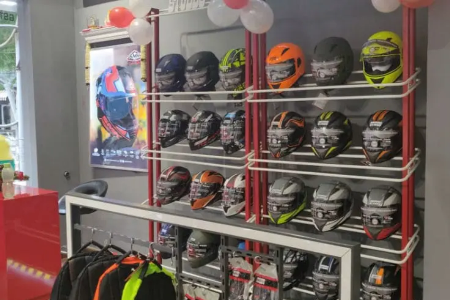 Why Is Studds Accessories Ltd. Dominating The Helmet Market?
